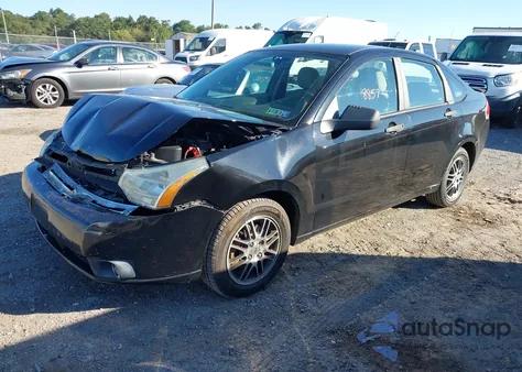 2010 Ford Focus Se z USA, uszkodzony, nr VIN 1FAHP3FN6AW168605
